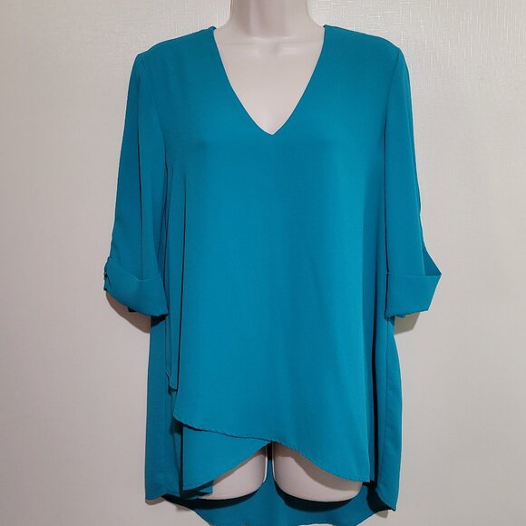 Karen Kane High Low Blouse - Picture 1 of 3